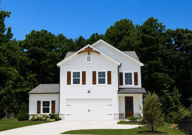 Photo 1 of Single family home for sale at 3420 Hillshire Dr, Cumming, GA 30028 | MLS# 7856857 | Listing updated on 2026-10-27