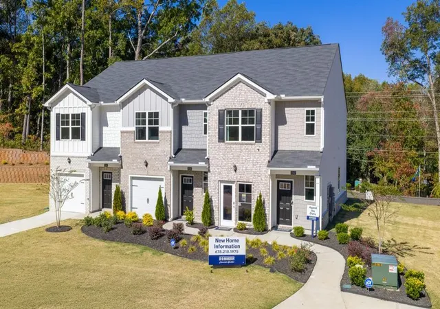 5th image of 2031 Windward Rd, Stone Mountain, GA 30088 | MLS# 7823952