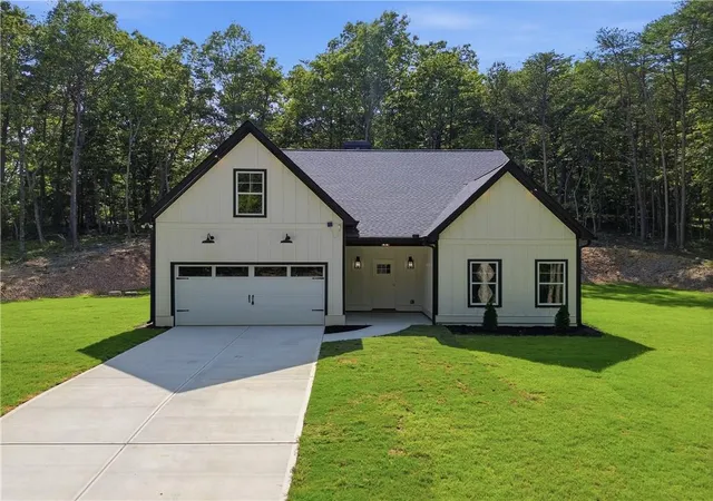Homes for sale in Rydal, GA | 539 E Valley Rd Ne, Rydal, GA 30171 | MLS# 7790135