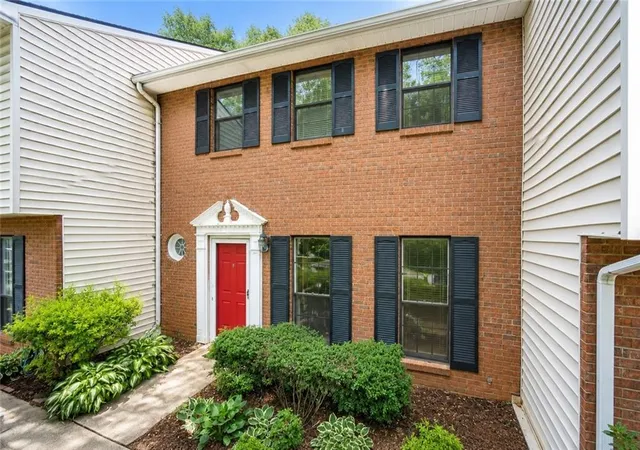 Homes for sale in Alpharetta, GA | 3190 Cape Cir, Alpharetta, GA 30009 | MLS# 7783177