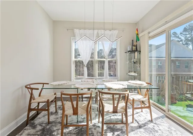 4th image of 1970 Devonwood Dr, Atlanta, GA 30329 | MLS# 7727702