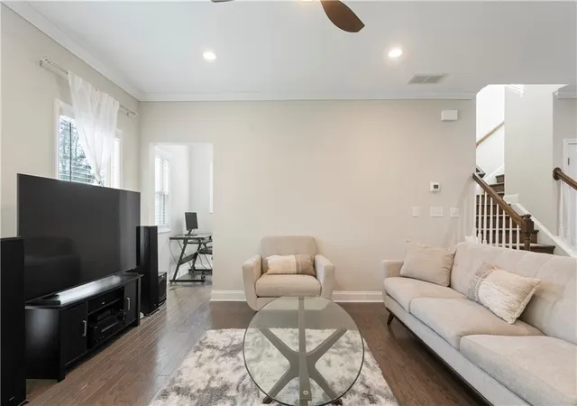 5th image of 1970 Devonwood Dr, Atlanta, GA 30329 | MLS# 7727702