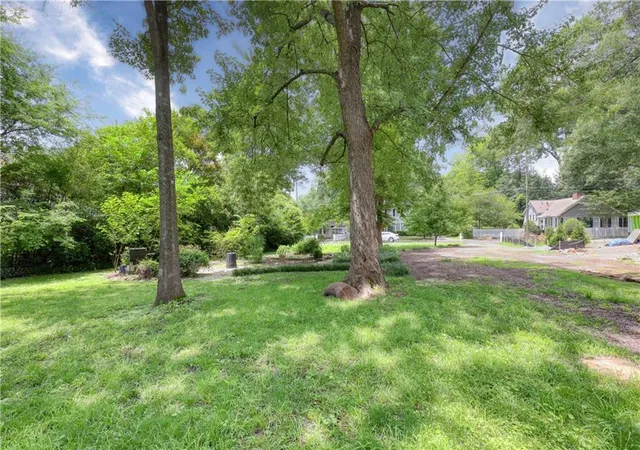 Photo 3 of Sale Pending at 23 Mcdonald, Marietta, GA 30064 | MLS# 7787213 | Listing updated on 2026-10-07