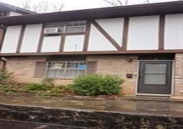Photo 1 of Condo for sale at 2962 N Dekalb Dr #E, Atlanta, GA 30340 | MLS# 7796229 | Listing updated on 2026-09-03