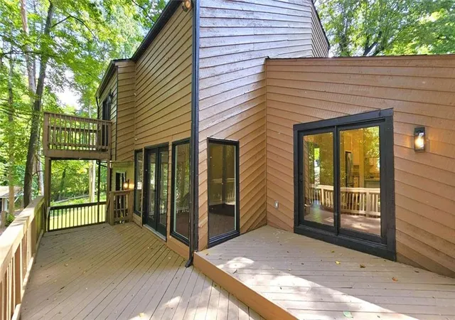 5th image of 1655 Fieldgreen Overlook, Stone Mountain, GA 30088 | MLS# 7789956