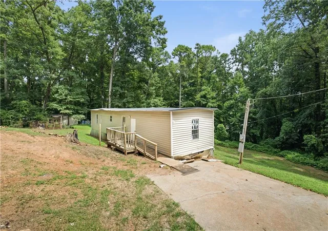 4th image of 276 Water Plant Rd, Commerce, GA 30529 | MLS# 7810619