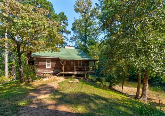 Photo 1 of Single family home for sale at 434 Mill Crk Dr, Dawsonville, GA 30534 | MLS# 7822520 | Listing updated on 2026-09-01