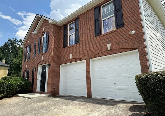 2nd image of 2966 Fairton Trl, Lithonia, GA 30038 | MLS# 7810650