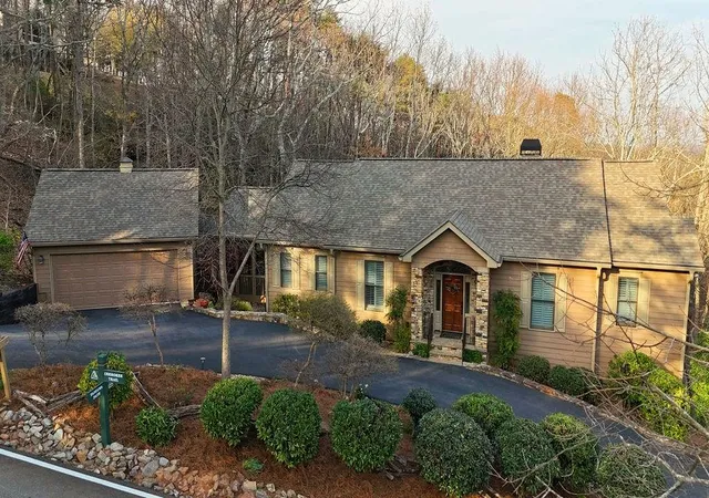 2nd image of 628 Cherokee Trl, Jasper, GA 30143 | MLS# 7738188