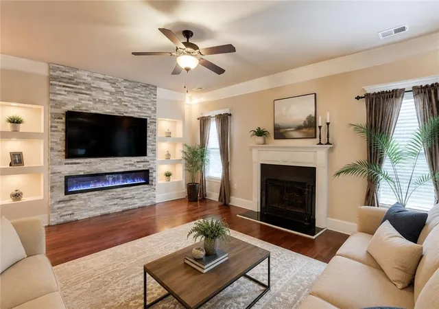 2nd image of 341 Chandler Bluff Ct, Grayson, GA 30017 | MLS# 7786682