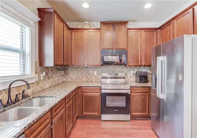 4th image of 341 Chandler Bluff Ct, Grayson, GA 30017 | MLS# 7786682