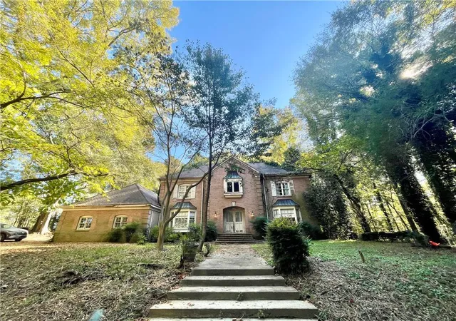 2nd image of 10588 Fitzgerald Rd, Jonesboro, GA 30238 | MLS# 7664800
