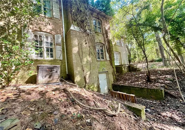 5th image of 10588 Fitzgerald Rd, Jonesboro, GA 30238 | MLS# 7664800
