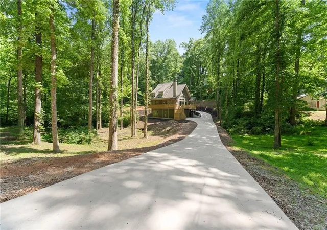 Photo 2 of Single family home for sale at 192 Browns Point, Dawsonville, GA 30534 | MLS# 7777747 | Listing updated on 2026-08-24