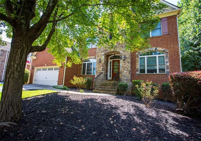 Photo 3 of Sale Pending at 2159 Everleigh Dr Nw, Marietta, GA 30064 | MLS# 7826330 | Listing updated on 2026-09-07