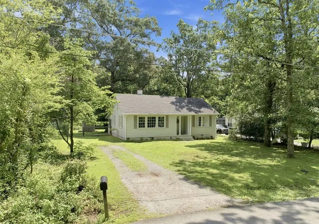 Photo 3 of Single family home for sale at 608 Briarwood Cir, Rome, GA 30165 | MLS# 7812198 | Listing updated on 2026-09-10