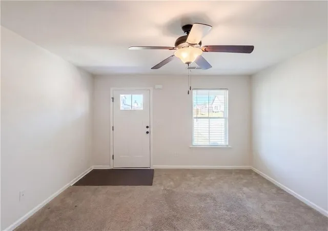 Photo 3 of Single family home for sale at 271 Stane Brk Ct, Jackson, GA 30233 | MLS# 7753769 | Listing updated on 2026-09-19