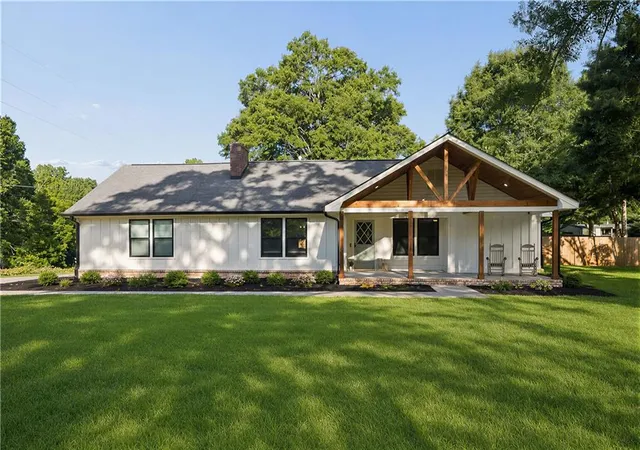 1st image of 7507 Campground Rd, Cumming, GA 30040 | MLS# 7794716