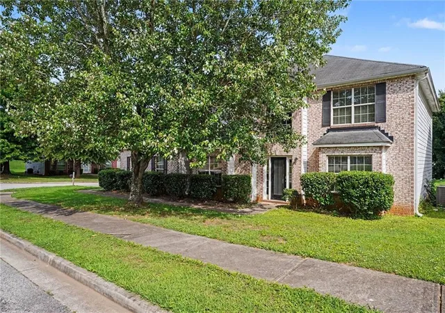3rd image of 3797 Laramie Rd, Ellenwood, GA 30294 | MLS# 7790581