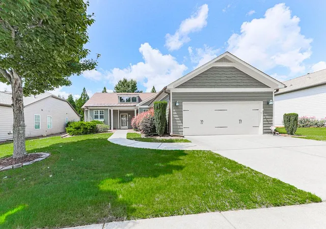 2nd image of 424 Larkspur Dr, Canton, GA 30114 | MLS# 7819380