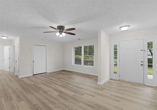 2nd image of 100 Kim Trl, Stockbridge, GA 30281 | MLS# 7790749