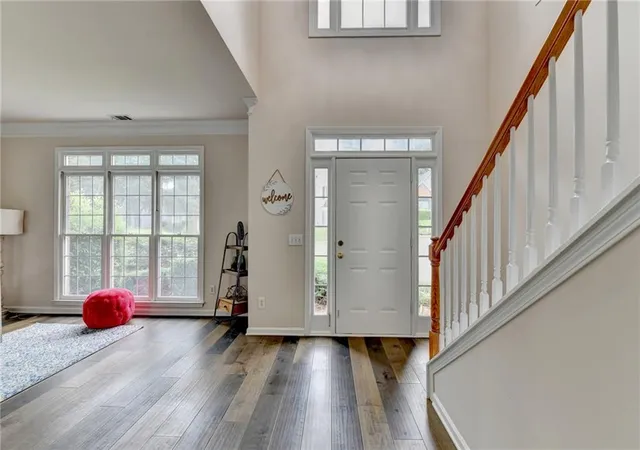 Photo 4 of Single family home for sale at 5285 Wyntree Ct, Peachtree Corners, GA 30071 | MLS# 7813500 | Listing updated on 2026-08-23
