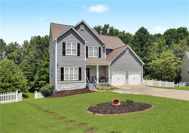 2nd image of 1128 Bankside Ct, Sugar Hill, GA 30518 | MLS# 7810960