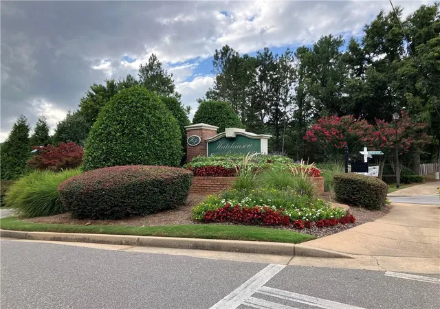 Photo 4 of Sale Pending at 3425 Pinehurst Rd, Cumming, GA 30040 | MLS# 7808171 | Listing updated on 2026-08-08