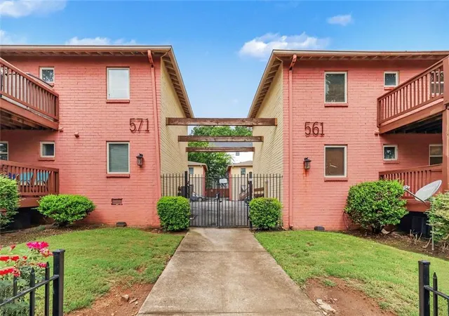 Photo 1 of Sale Pending at 561 Formwalt St Sw #10, Atlanta, GA 30312 | MLS# 7816222 | Listing updated on 2026-10-30