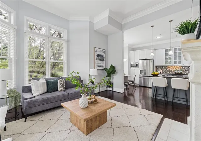 3rd image of 825 Highland Ln Ne #1308, Atlanta, GA 30306 | MLS# 7766819
