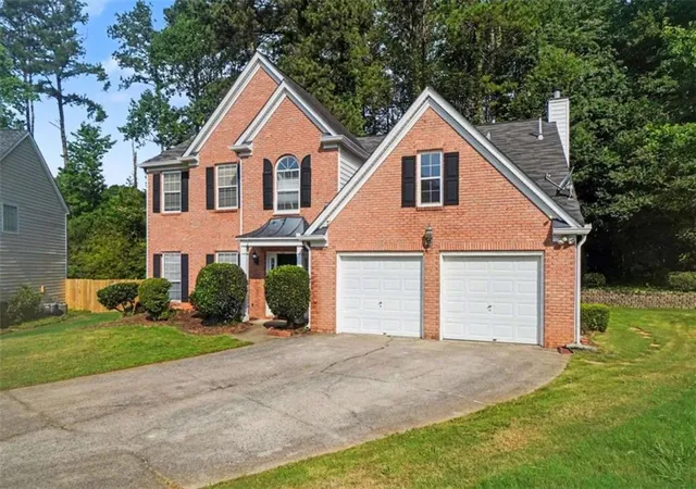 Photo 1 of Sale Pending at 2498 Insdale Tr, Acworth, GA 30101 | MLS# 7789747 | Listing updated on 2026-10-28
