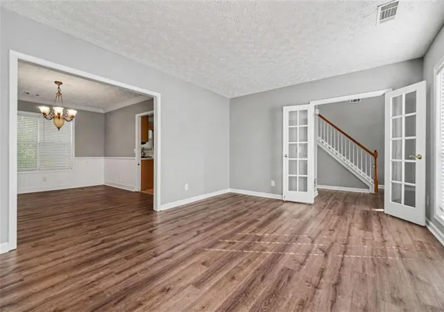 Photo 3 of Sale Pending at 2498 Insdale Tr, Acworth, GA 30101 | MLS# 7789747 | Listing updated on 2026-10-28