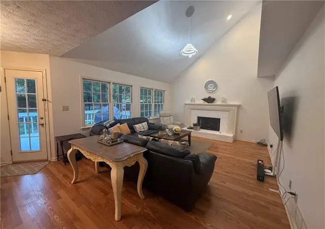 Photo 2 of Single family home for sale at 2965 Riverbend Dr, Snellville, GA 30078 | MLS# 7792069 | Listing updated on 2026-08-25