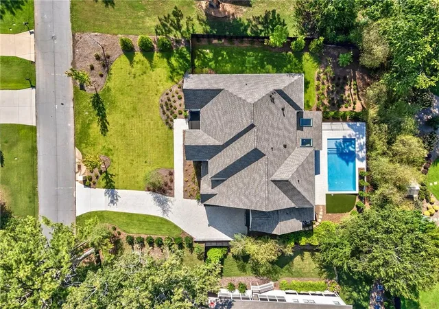 Photo 3 of Single family home for sale at 179 Meadow Dr, Alpharetta, GA 30009 | MLS# 7821717 | Listing updated on 2026-09-11