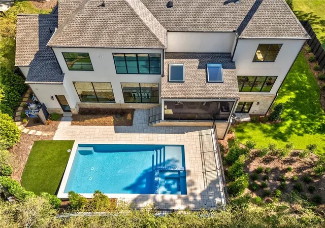 Photo 3 of Single family home for sale at 179 Meadow Dr, Alpharetta, GA 30009 | MLS# 7821717 | Listing updated on 2026-09-29