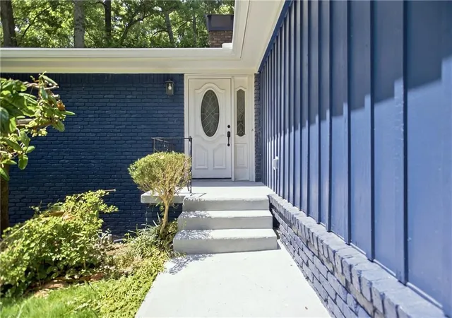 Photo 2 of Single family home for sale at 2765 Rollingwood Ln Se, Atlanta, GA 30316 | MLS# 7812674 | Listing updated on 2026-09-15