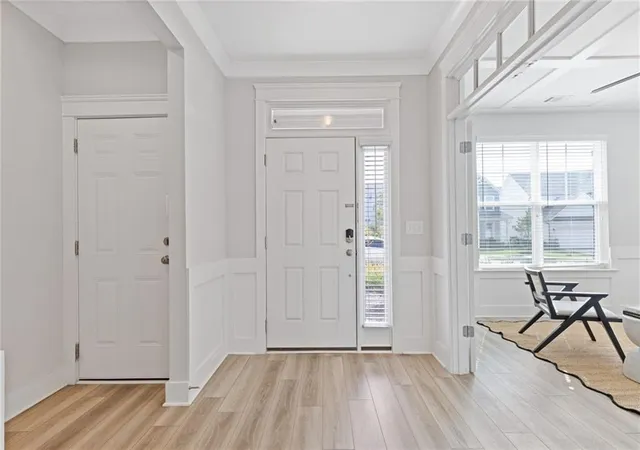 Photo 4 of Sale Pending at 604 Redfish Way, Hoschton, GA 30548 | MLS# 7797319 | Listing updated on 2026-08-27