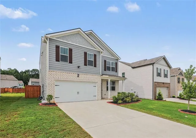 Photo 3 of Sale Pending at 8236 Castleton Dr, Fairburn, GA 30213 | MLS# 7807419 | Listing updated on 2026-10-01