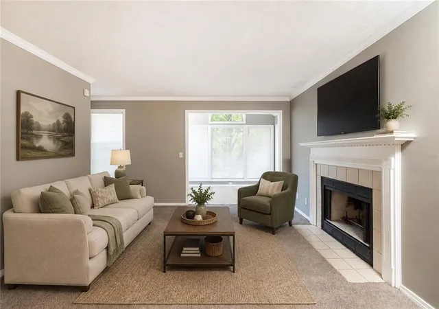 Photo 2 of Condo for sale at 810 Gettysburg Pl, Sandy Springs, GA 30350 | MLS# 7824153 | Listing updated on 2026-08-27