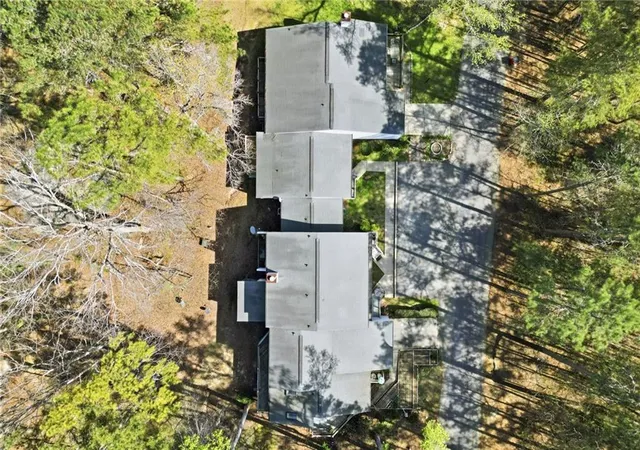 Photo 4 of Sale Pending at 402 Willow Way, Villa Rica, GA 30180 | MLS# 7741537 | Listing updated on 2026-08-31