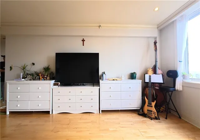4th image of 2479 Peachtree Rd Ne #1306, Atlanta, GA 30305 | MLS# 7735928