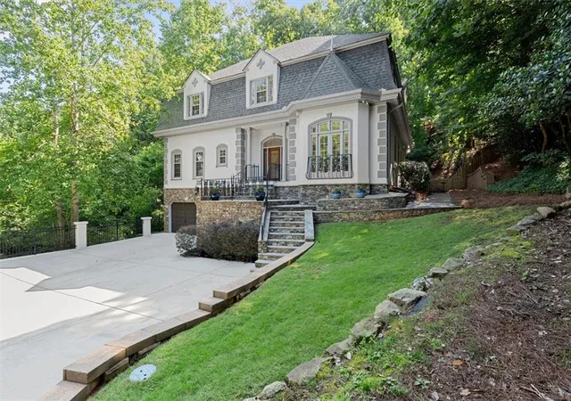 Photo 2 of Sale Pending at 1236 Riversound Ct, Marietta, GA 30068 | MLS# 7820466 | Listing updated on 2026-08-31