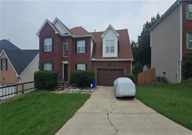 Photo 3 of Single family home for sale at 5690 Ml View Way, Lithonia, GA 30038 | MLS# 7799196 | Listing updated on 2026-08-17
