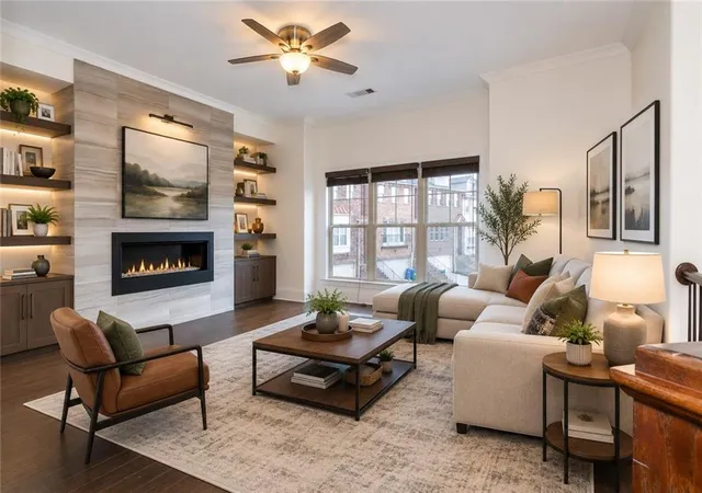 Photo 3 of Sale Pending at 1953 Townsend Ct NE, Atlanta, GA 30329 | MLS# 7808832 | Listing updated on 2026-10-05