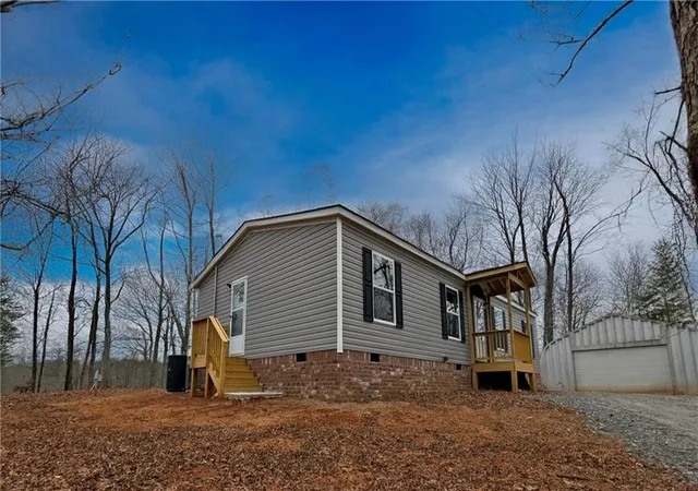3rd image of 859 Mountain Ridge Dr, Dahlonega, GA 30533 | MLS# 7721417