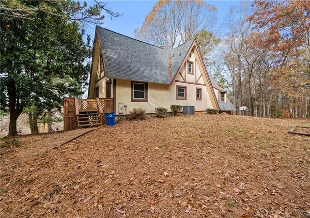 Photo 1 of Sale Pending at 5388 Price Rd, Gainesville, GA 30506 | MLS# 7784813 | Listing updated on 2026-10-01