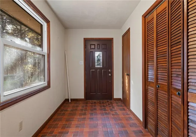 Photo 3 of Sale Pending at 5388 Price Rd, Gainesville, GA 30506 | MLS# 7784813 | Listing updated on 2026-10-01