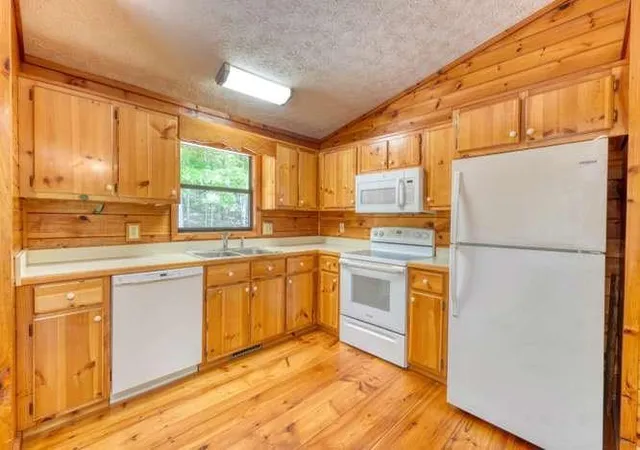 3rd image of 315 Darby Ln, Blairsville, GA 30512 | MLS# 7791753