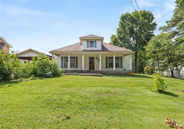Photo 4 of Single family home for sale at 684 Grandview Ave, Mount Airy, GA 30563 | MLS# 7823863 | Listing updated on 2026-08-20