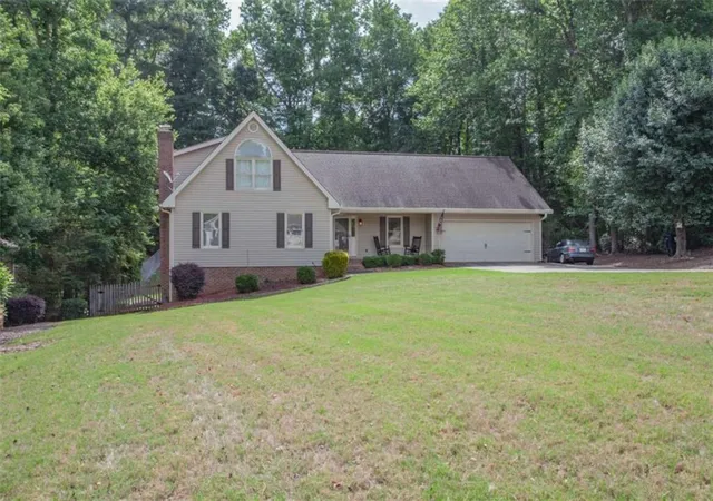 Homes for sale in Carrollton, GA | 17 Mountain Oaks Dr, Carrollton, GA 30116 | MLS# 7770000
